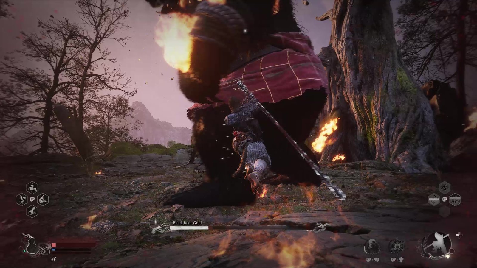 Тяжелые атаки в Black Myth: Wukong